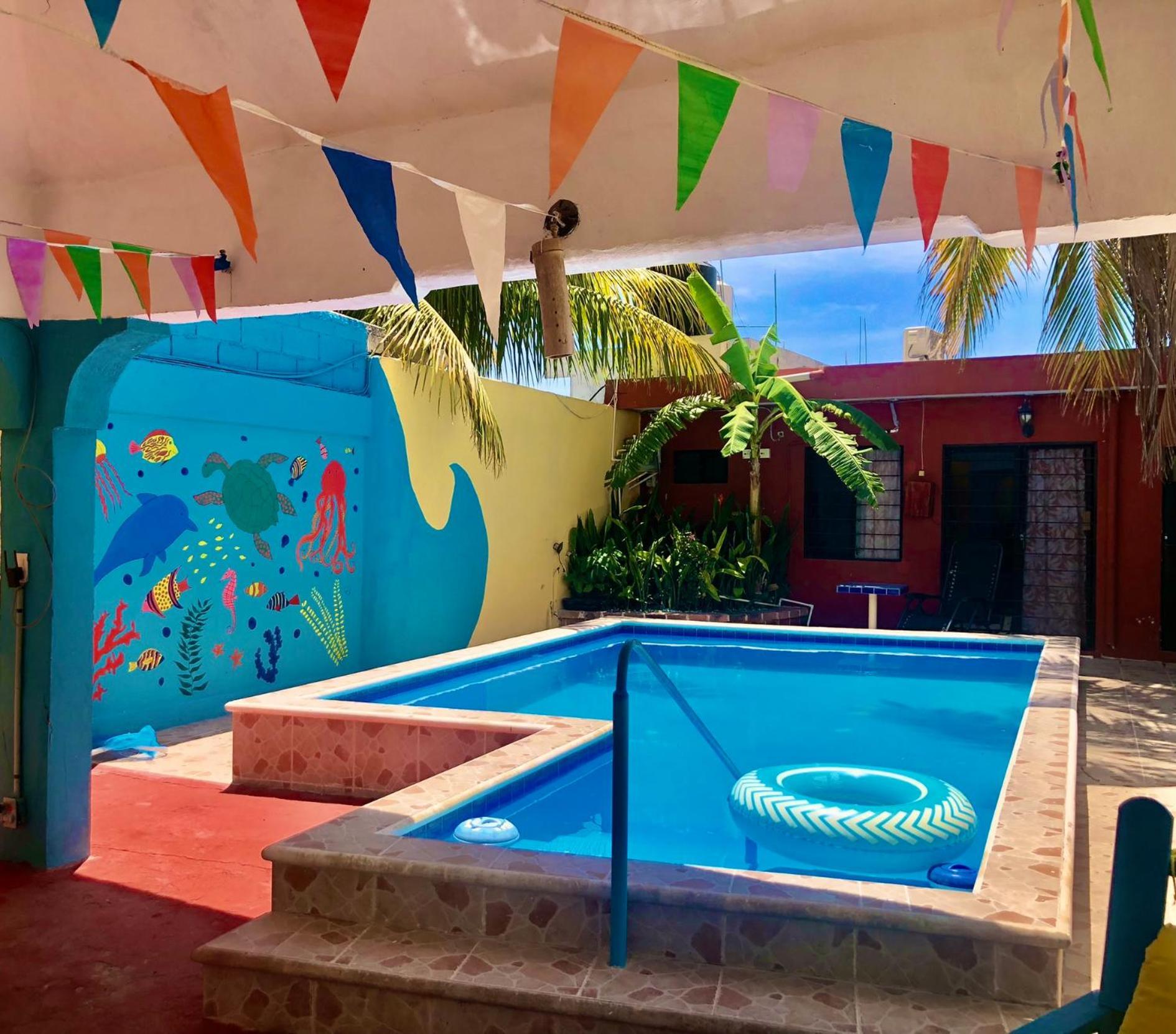 Malecon Beach House In Progreso 1 Block From Beach מראה חיצוני תמונה